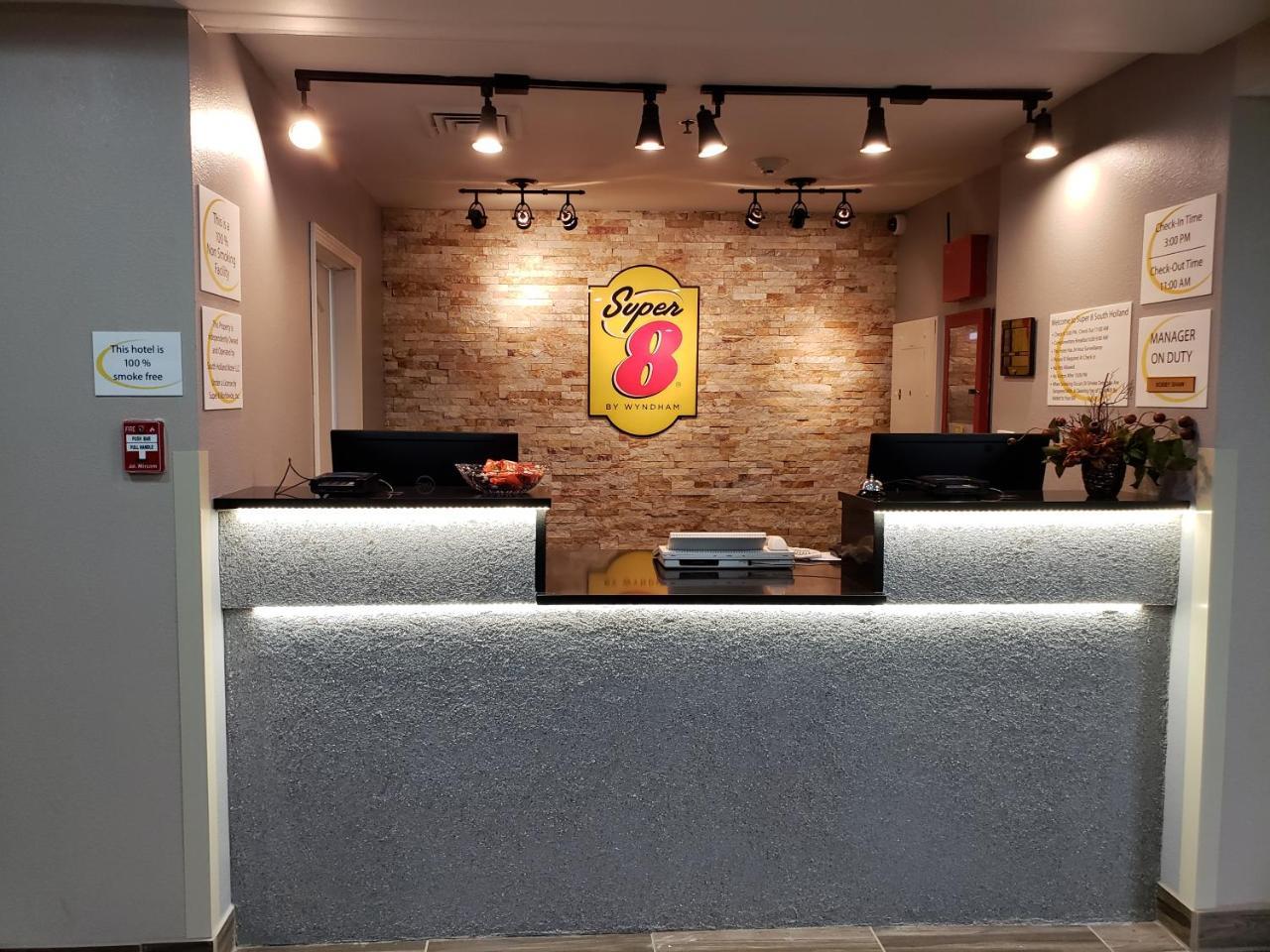 מלון Super 8 By Wyndham סאות' הולנד מראה חיצוני תמונה