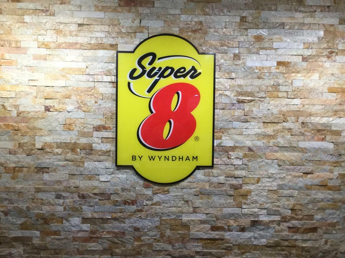 מלון Super 8 By Wyndham סאות' הולנד מראה חיצוני תמונה